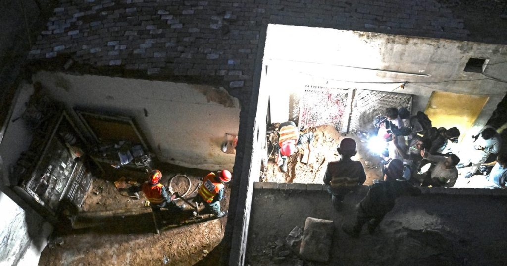 pakistan-roof-collapse-2283496025.jpg