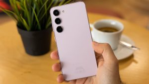 1786297077_Eleven-months-cost-Galaxy-S23-owners-what-the-Galaxy-S24-got-by-default.jpg