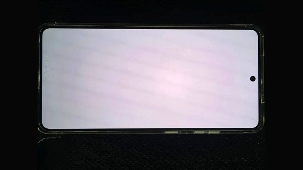 Galaxy-S26-Ultra-owners-will-have-to-suffer-a-bit-longer-but-the-display-fix-is-coming-soon.jpg