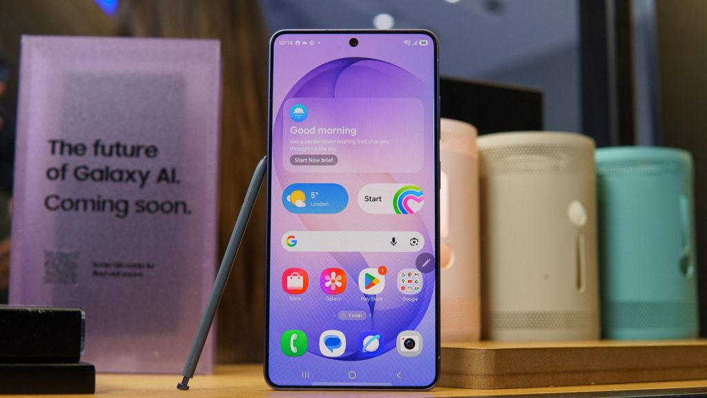 I-cant-believe-Im-saying-this-but-a-Galaxy-S27-Ultra-with-the-same-5000-mAh-battery-would-be-better.jpeg