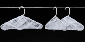 MIT-TR-SEPTOCT26-DNA-HANGERS-094.jpg