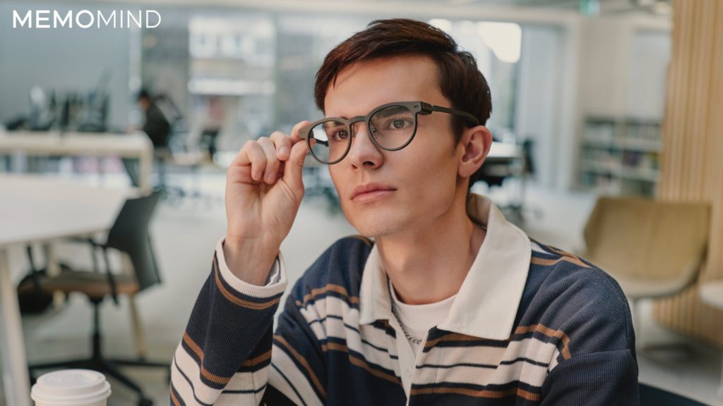 MemoMind-AI-glasses-classy-shapes-practical-features-powerful-in-the-background.jpg