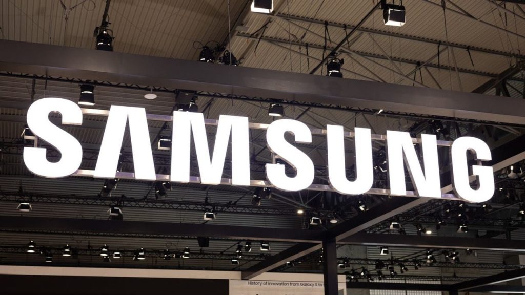 Samsung-announces-next-gen-3D-memory-and-its-bad-news-for-smartphones.jpg