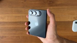Secret-iPhone-Ultra-weapon-could-end-the-Fold-8s-victory-lap.jpg