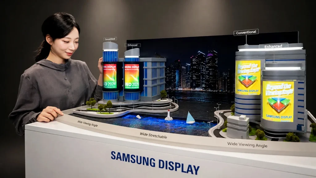 The-Galaxy-Z-Fold-9-might-be-the-first-to-solve-the-worst-visual-flaw-on-foldable-phones.jpg