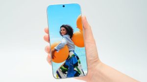 This-concept-phone-does-something-even-the-iPhone-20-might-be-unable-to.jpg