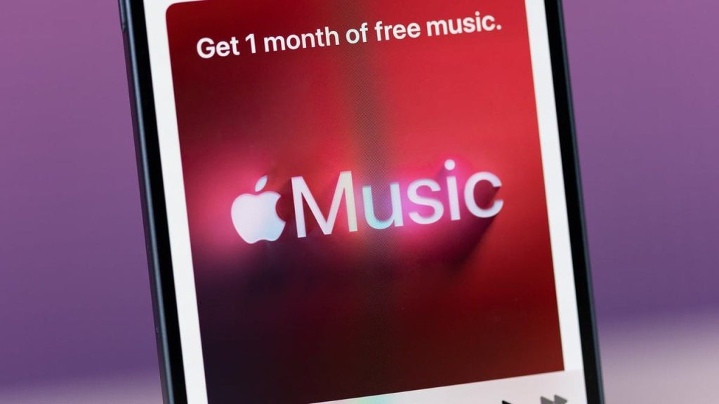 Youll-soon-know-if-your-favorite-new-track-on-Apple-Music-was-generated-by-AI.jpg