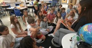 cbsn-fusion-some-schools-are-scaling-back-on-how-much-they-rely-on-screens-in-the-classroom-thumbnai.jpeg