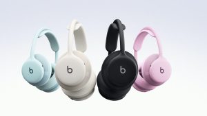 Apples-first-of-a-kind-Beats-360-headphones-come-with-unrivaled-customization-and-top-notch-sound.jp_.jpeg