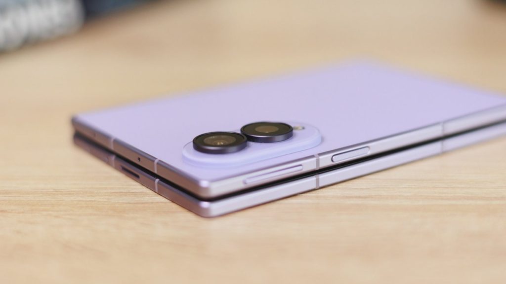 Apples-iPhone-Duo-announcement-had-an-unexpected-effect-on-Galaxy-Z-Fold-8-sales.jpg