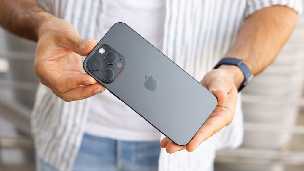 Apples-massive-Siri-settlement-is-finally-open-to-iPhone-users.-Heres-how-to-claim-your-share.jpg