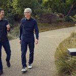 Apple's new CEO just made his first big call for employees, and I love it