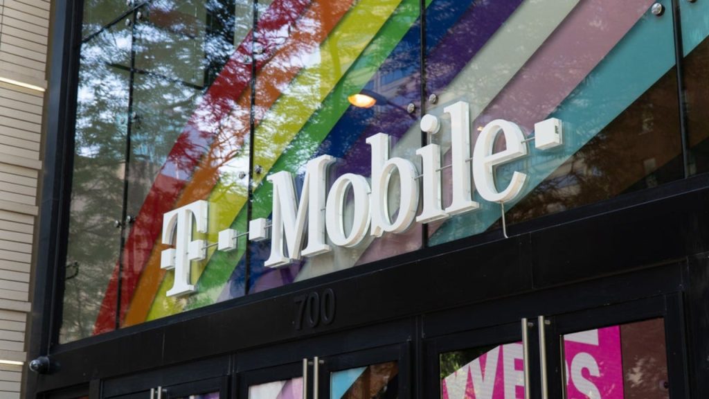 Compared-to-AT-T-and-Verizon-T-Mobile-is-flashing-a-serious-warning-sign.jpg