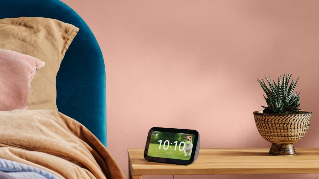 Early-Prime-Day-deal-makes-Amazons-Echo-Show-5-a-cant-miss-bargain-with-no-Prime-needed.jpg