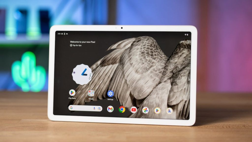 Google-turns-magician-and-makes-the-Pixel-Tablet-disappear.jpg