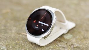 The-Galaxy-Watch-9-is-the-best-looking-most-sensible-Android-watch-you-can-buy-right-now.jpg