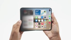 The-iPhone-Duo-is-actually-two-phones-in-one-but-not-even-that-might-be-enough.jpg