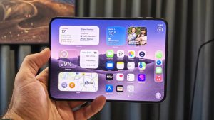 The-iPhone-Duos-honeymoon-period-wont-last.jpg