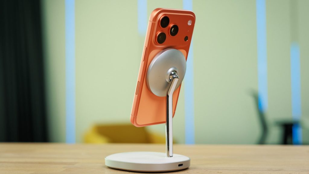 The-iPhone-controllers-Apple-is-making-might-use-a-brand-name-I-did-not-expect.jpg