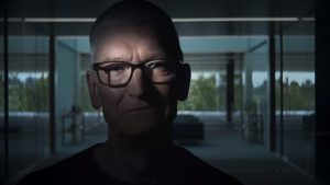 Tim-Cook-bailed-out-just-in-time-to-avoid-to-iPhone-Duo-quagmire.jpg