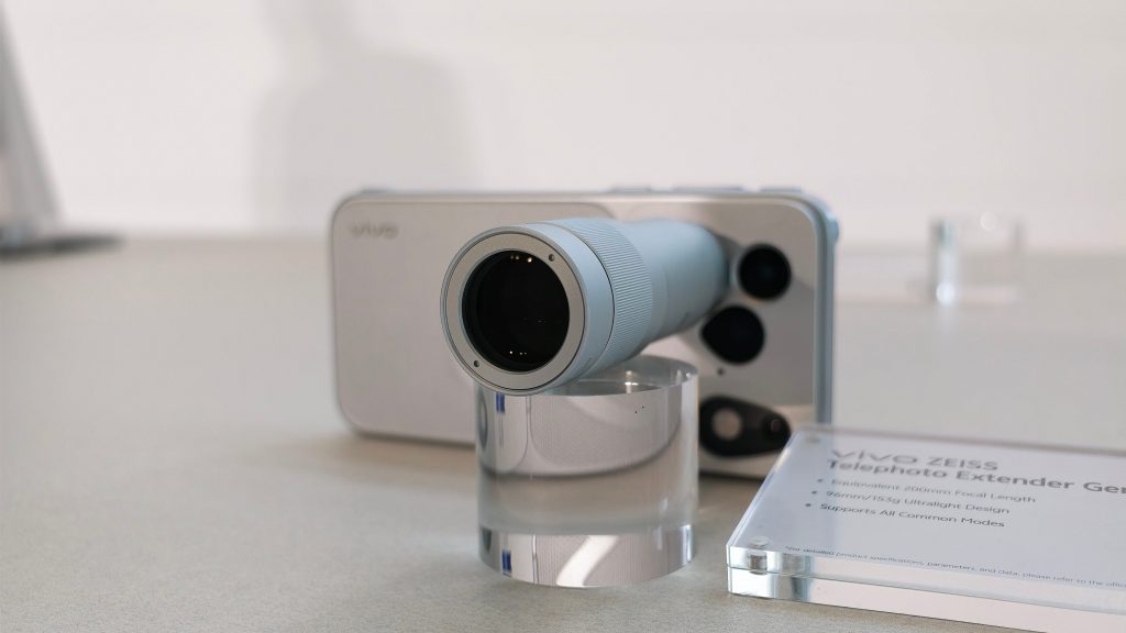 Vivos-got-a-chokehold-on-cameras-Vivo-X500-Pro-Max-hands-on.jpg