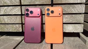 Your-next-iPhone-is-about-to-cost-significantly-more-because-of-Samsung.jpg