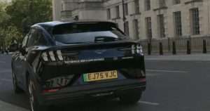 cbsn-fusion-watch-cbs-news-reporter-tests-out-autonomous-ai-powered-uber-in-london-thumbnail.jpg