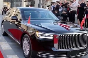 china-presidential-limo-hongqi-n701-beast.jpg