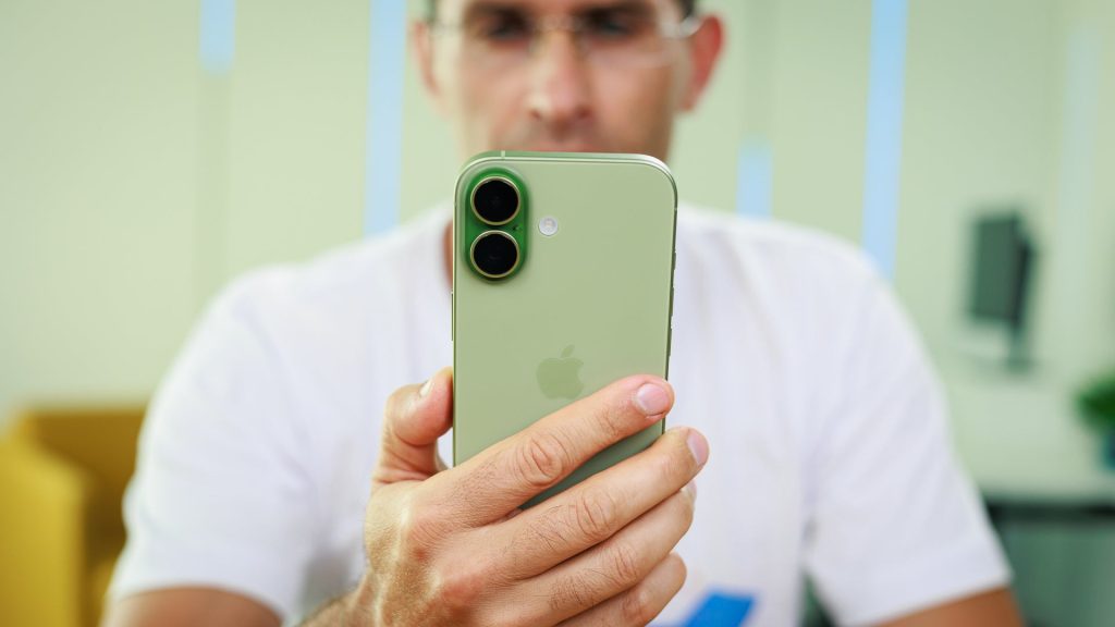 iPhone-18-rumored-to-get-a-radically-different-design.jpg