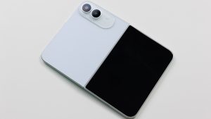 iPhone-Duo-took-a-long-time-to-launch-and-you-seem-to-know-why.jpg