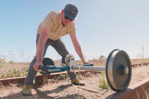 onewheel-xr-classic-self-balancing-track-cart.jpg