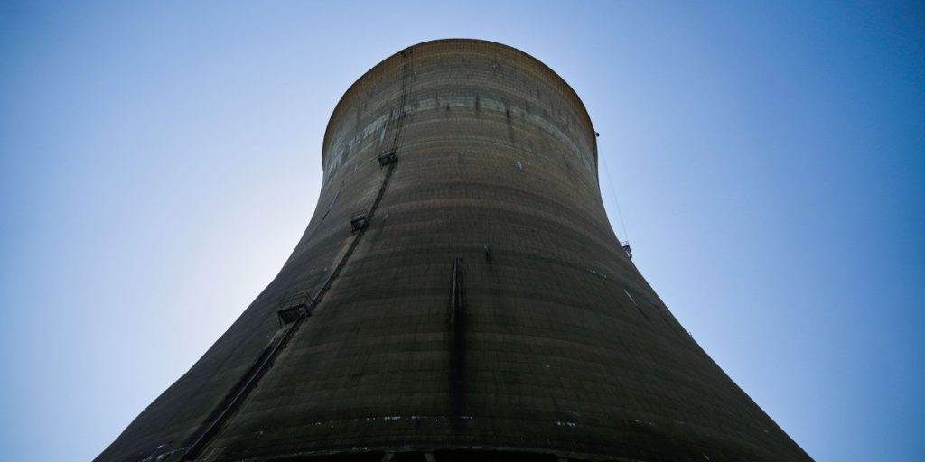 AP25176793857040.jpg