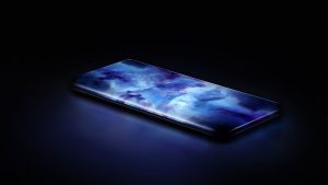 Anniversary-iPhone-20-reportedly-isnt-what-Apple-really-wants-because-of-Samsungs-displays.jpg