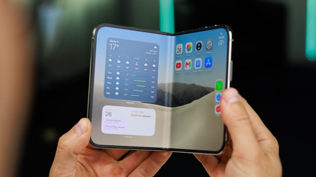 Apple-advises-store-personnel-on-broken-iPhone-Duos-brought-in-by-customers-and-what-this-means-for.jpeg