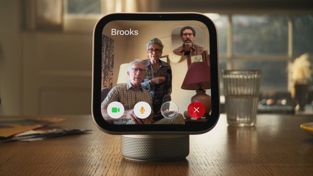Apple-is-working-on-a-HomeView-successor-that-sounds-way-too-ambitious-to-me.jpg