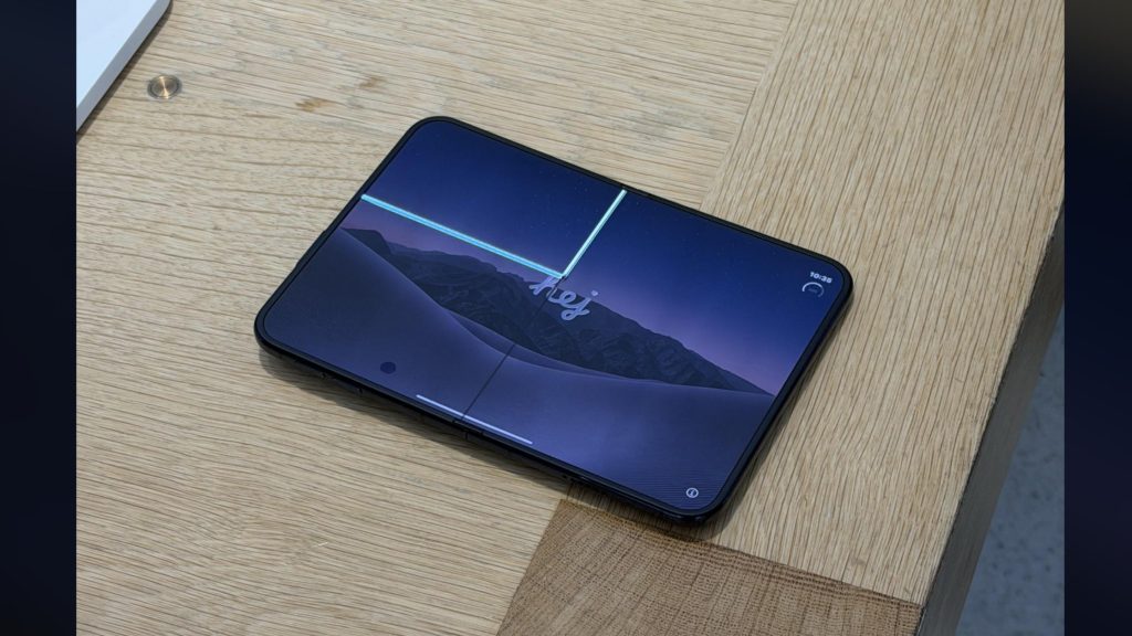 Critical-design-flaw-plagues-iPhone-Duo-as-units-continue-breaking-around-the-world.jpg