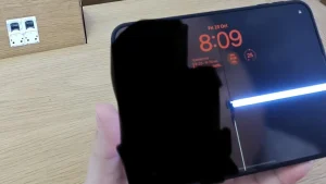 Do-not-phone-in-your-claim-to-Apple-for-your-Crackgate-Duo-or-you-might-have-to-pay-a-huge-sum.jpg