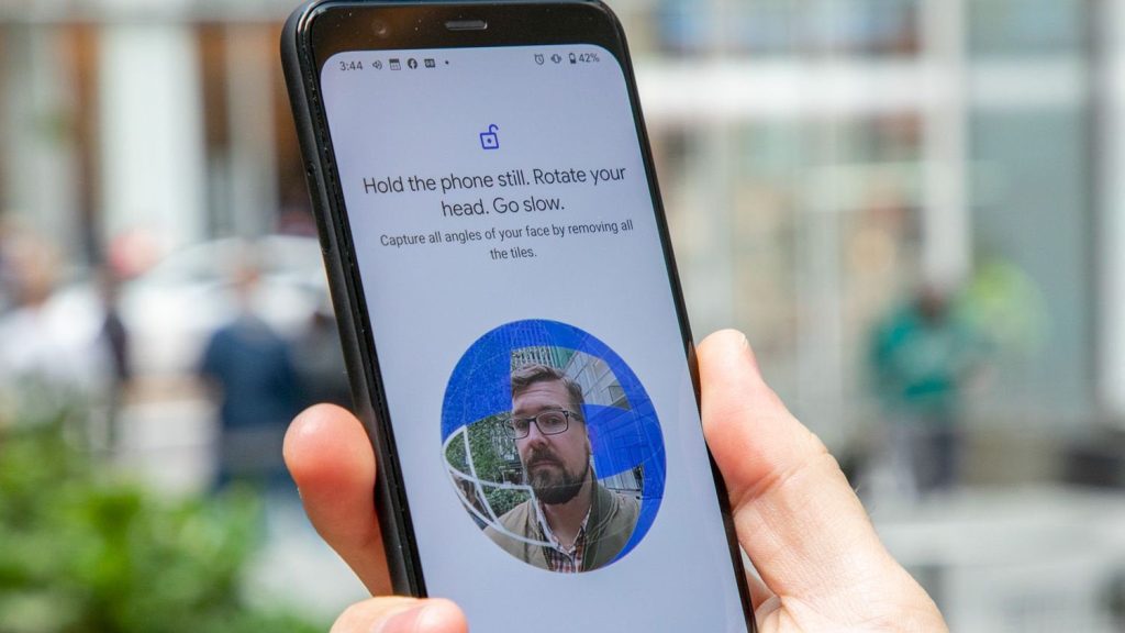 Face-Unlock-in-low-light-is-unreliable-on-Pixel-phones-according-to-our-readers.jpg