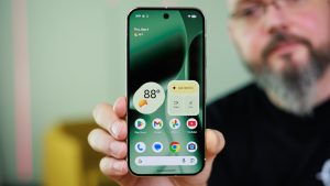 Google-releases-update-that-fixes-stuttering-and-freezing-Pixel-screens.jpg