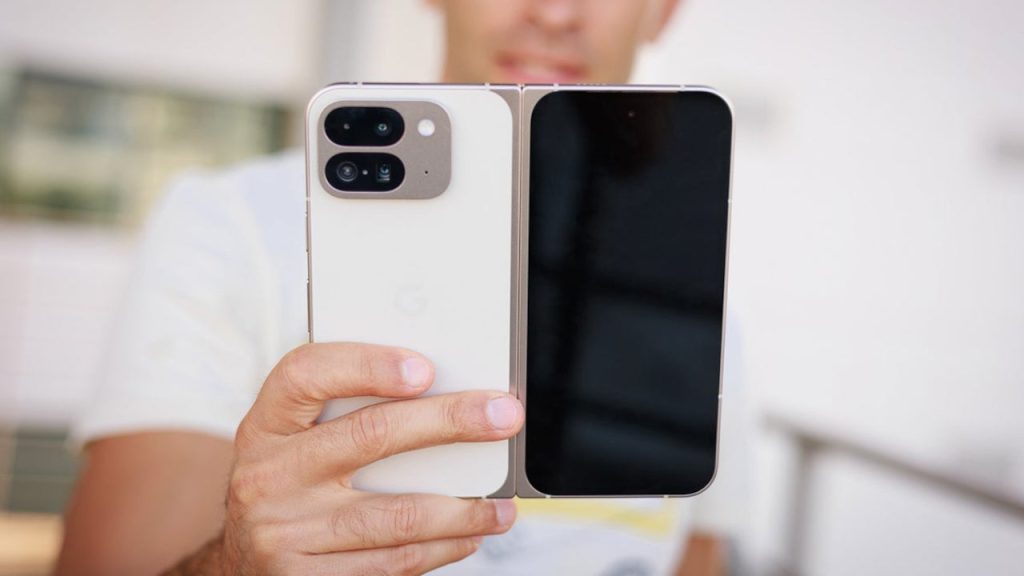 Google-shocks-some-Pixel-9-Pro-Fold-owners-by-shipping-them-something-they-didnt-expect.jpg