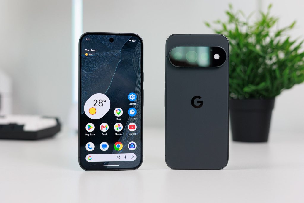 Googles-Pixel-7-to-Pixel-11-face-unlock-experience-has-a-serious-issue-and-Im-glad-its-getting-fixed.jpeg
