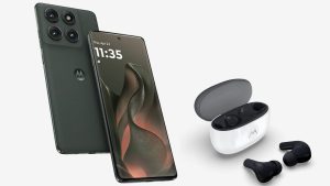 One-deal-full-coverage-Unlimited-5G-with-Straight-Talk-gets-you-Moto-phone-with-free-Moto-Buds-2.jpg