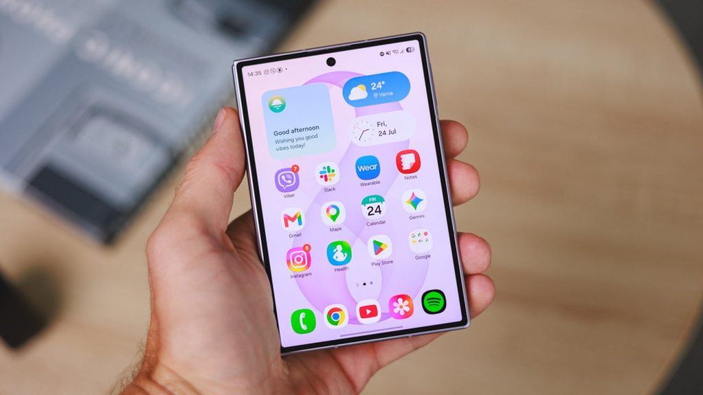 Samsungs-Galaxy-Z-Fold-8-sales-may-have-grown-even-stronger-after-the-iPhone-Duo-launch.jpg