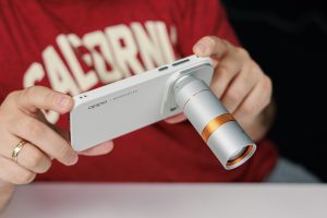 True-10X-optical-zoom-is-back-Oppos-insane-teleconverter-kit-is-peak-hardware-you-dont-need.jpg