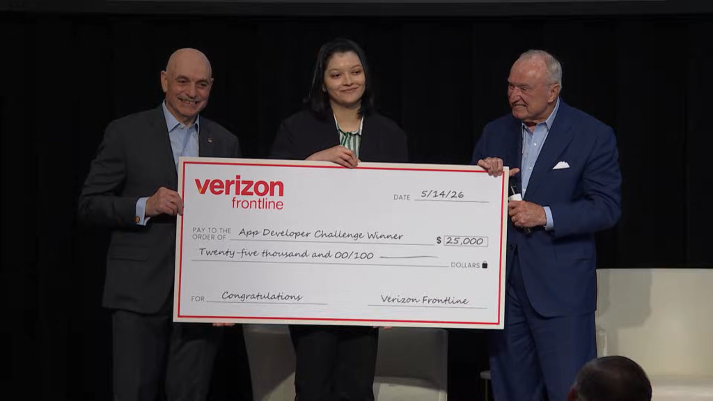 Verizon-needs-your-advice-and-will-give-you-25000-if-you-come-up-with-a-clever-enough-idea.jpg