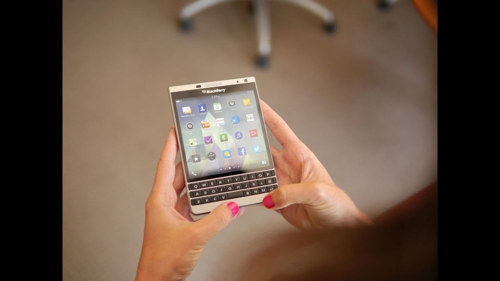 You-can-pre-order-an-Android-powered-BlackBerry-Passport-from-Zinwa.jpg
