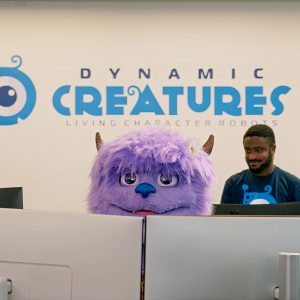 dynamic-creatures-hugo-robot.jpg