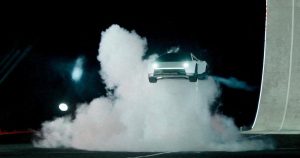tesla-roadster.jpg